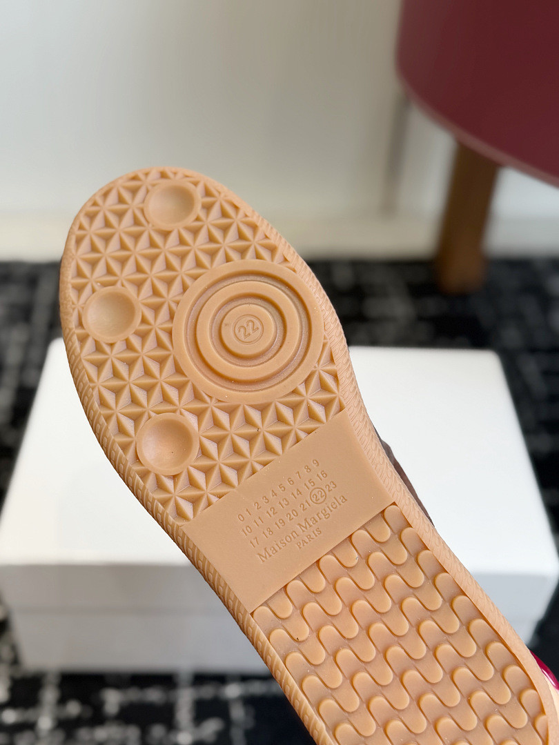 Ma1s0n Marg*e1a SNEAKER