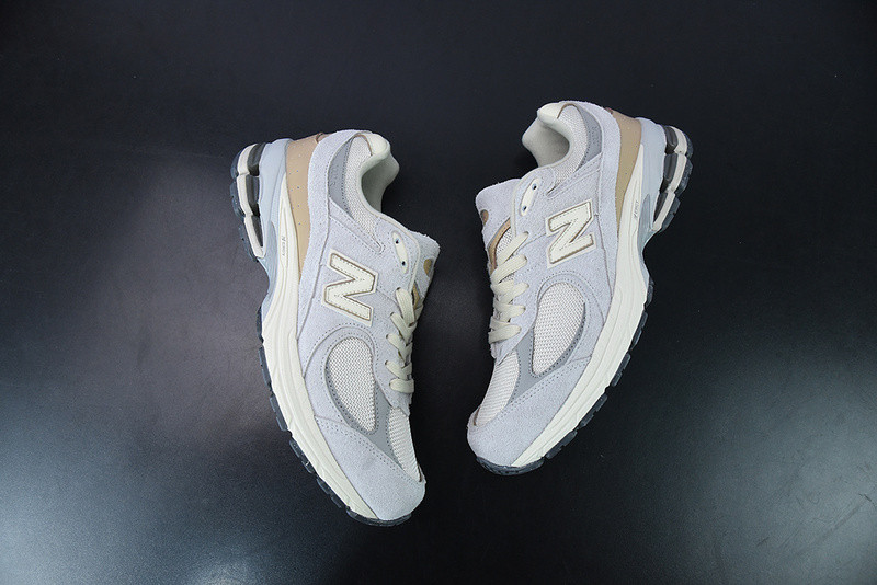 new balance sneaker