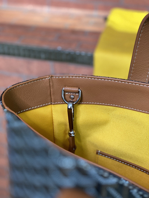 G09ard purse