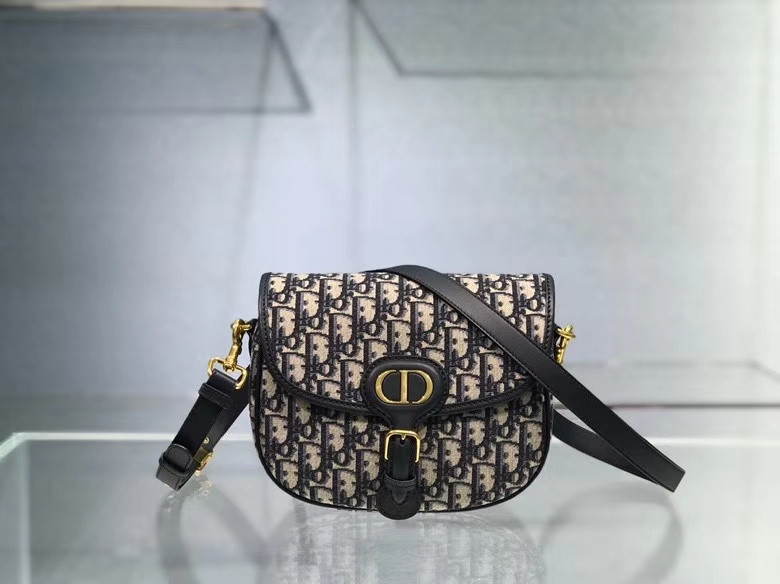 D10r bag