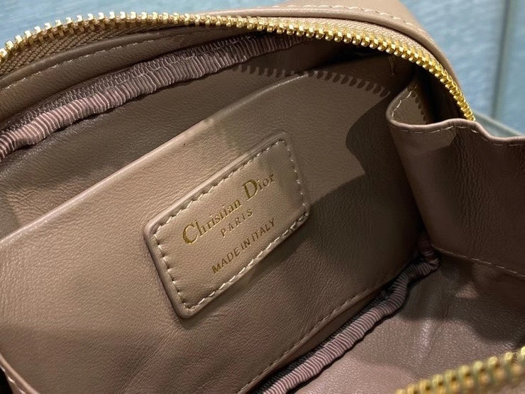 D10r bag