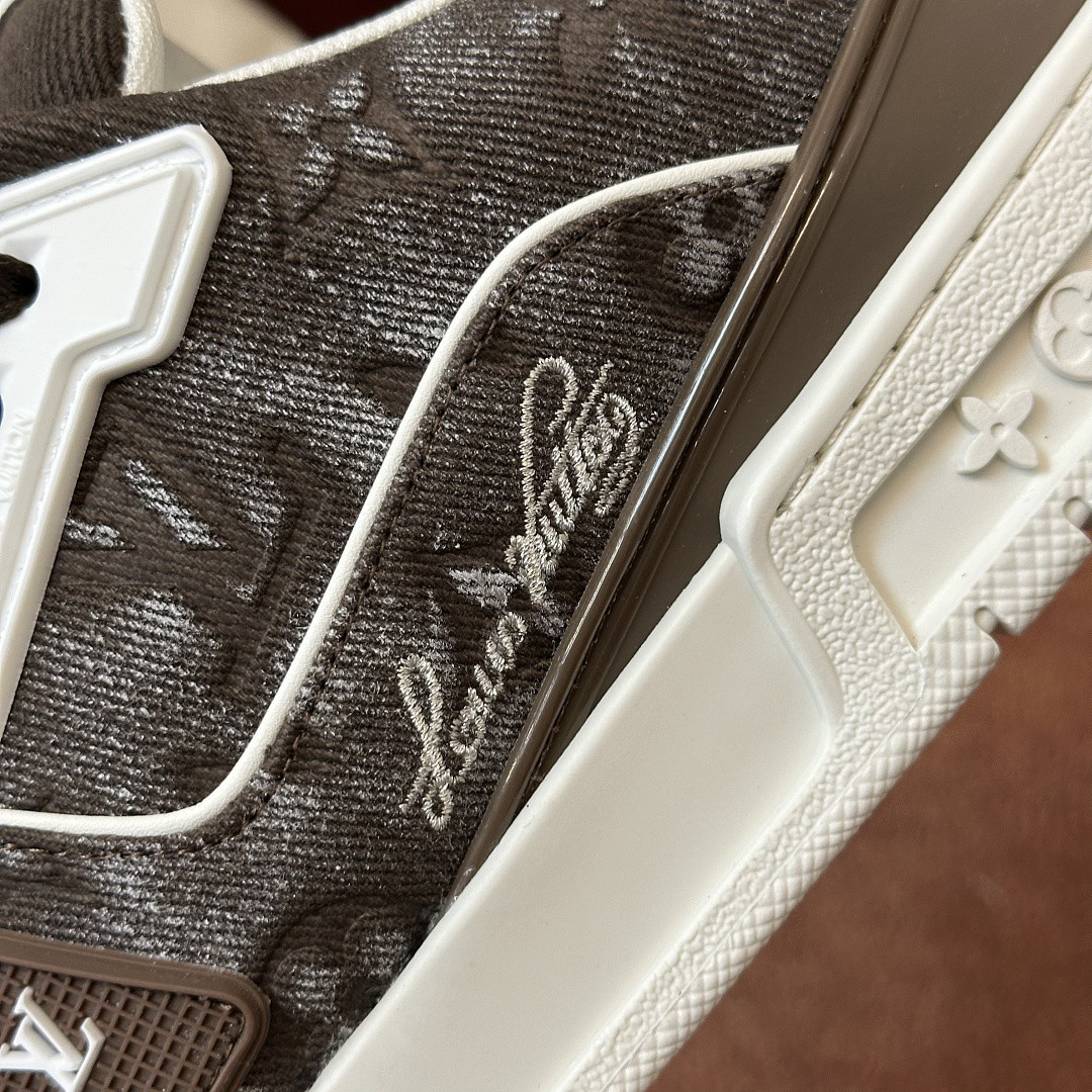 LVT SNEAKERS