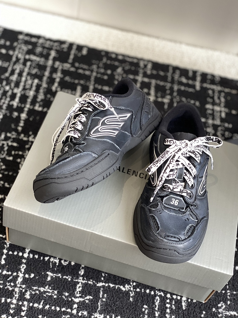 BC SNEAKERS