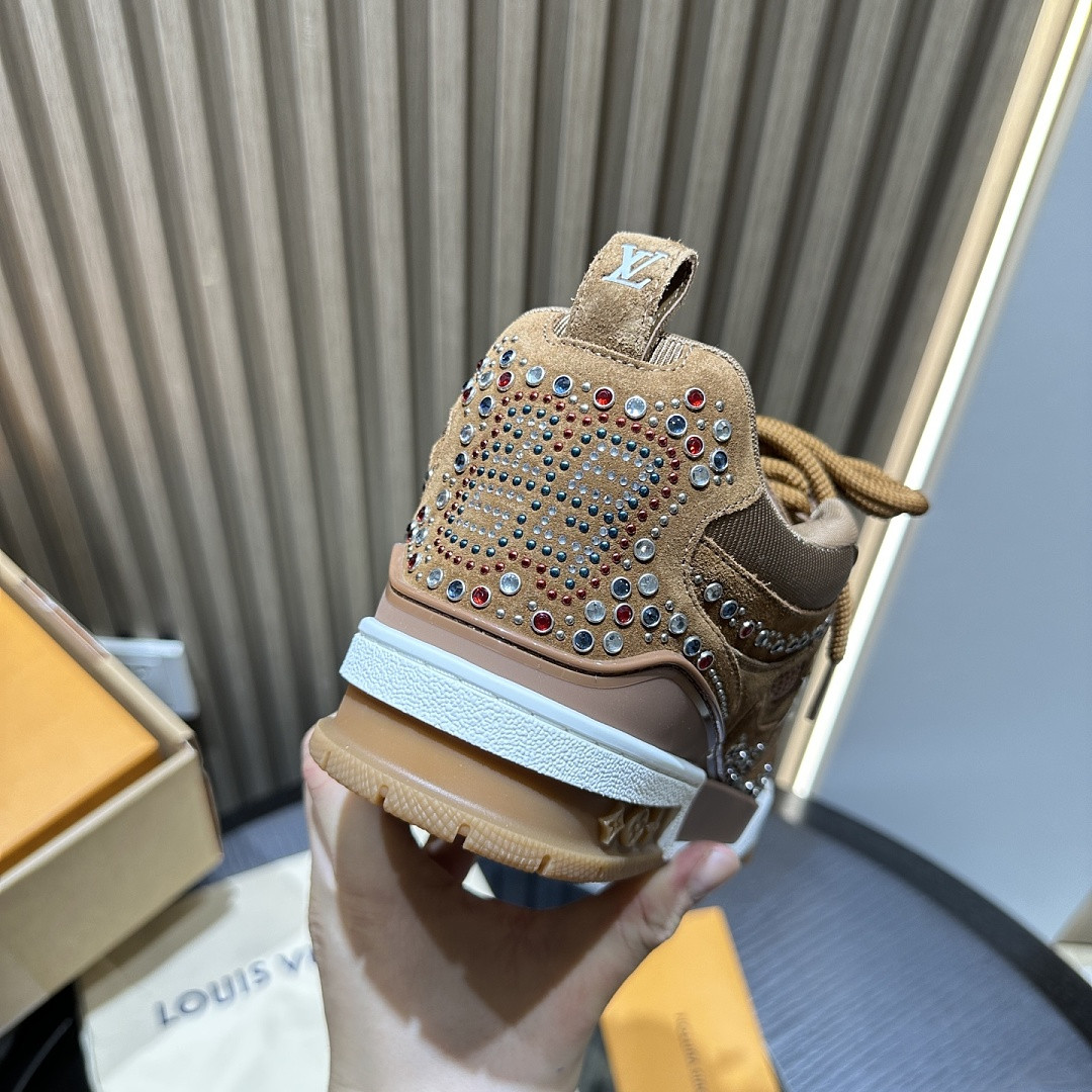 LVT SNEAKERS