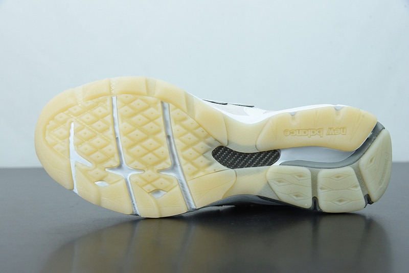 new balance sneaker m7709cv