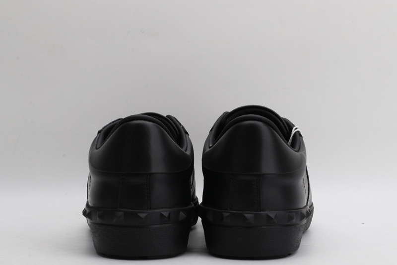 Va1e*ntin0 garavani sneaker