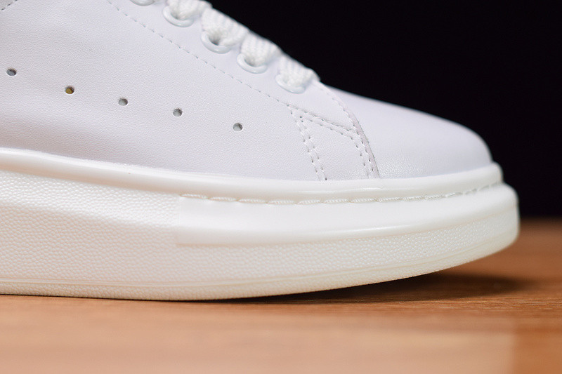 alexer mceen sneakers