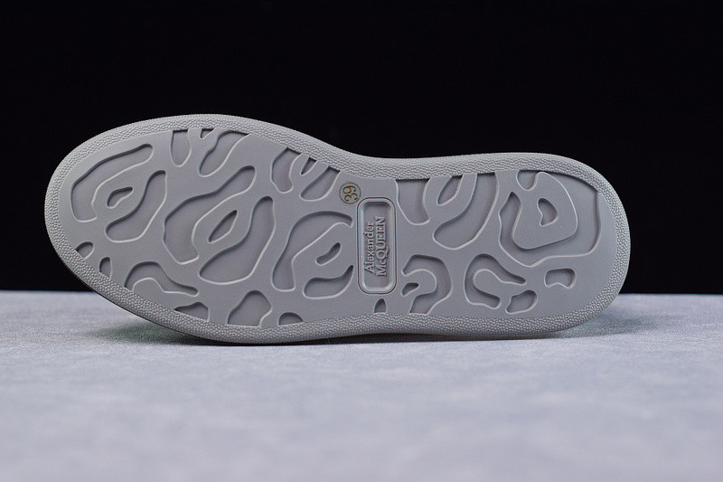 alexer mceen sneakers
