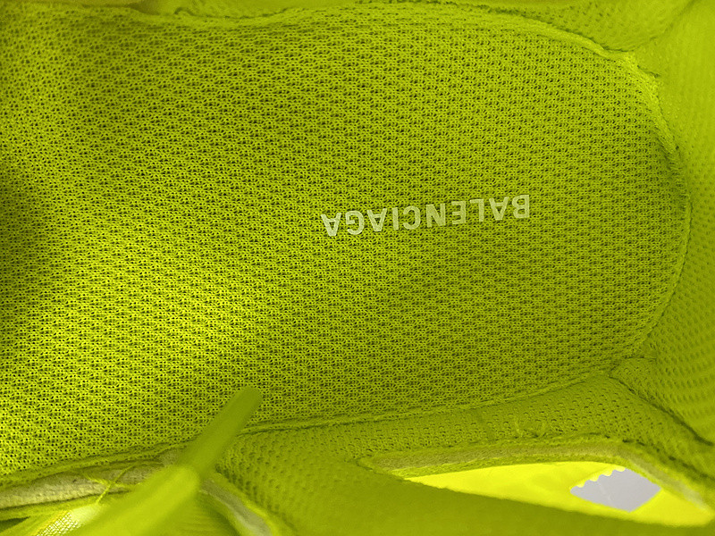 bc track sneaker