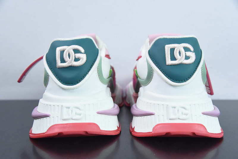 dg sneaker