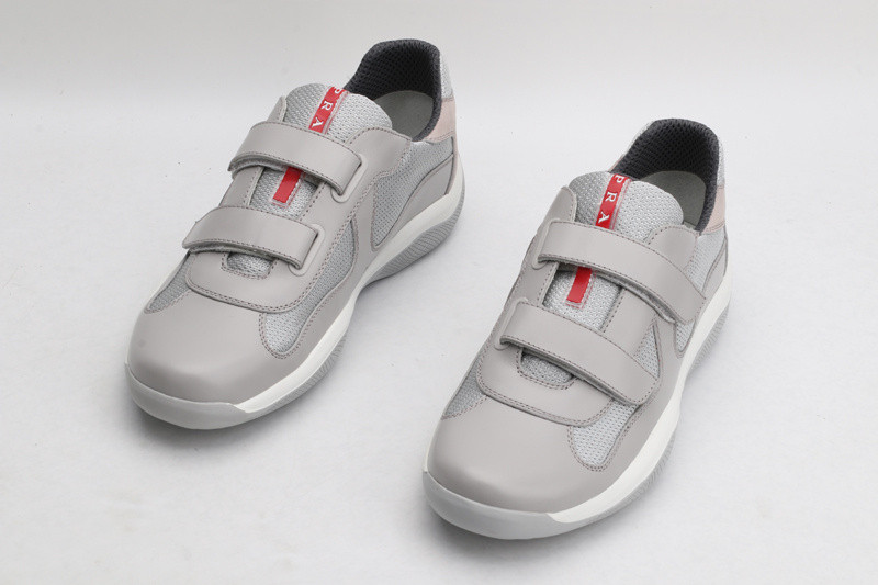 pr sneaker