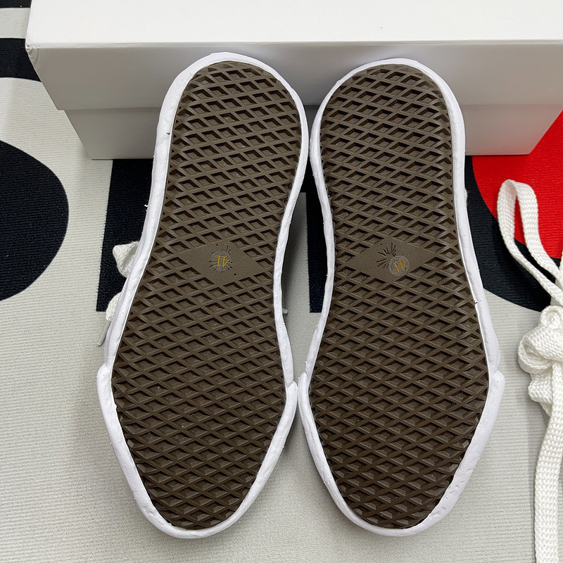 Ma*s*n mihara yasuhiro sneaker