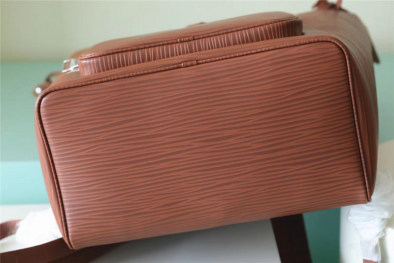 LVT PURSE