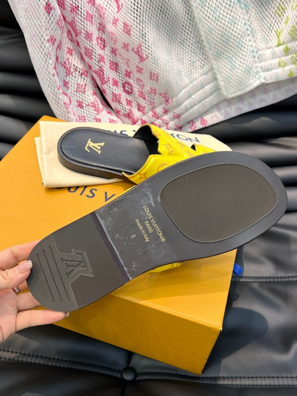 lvt sandals
