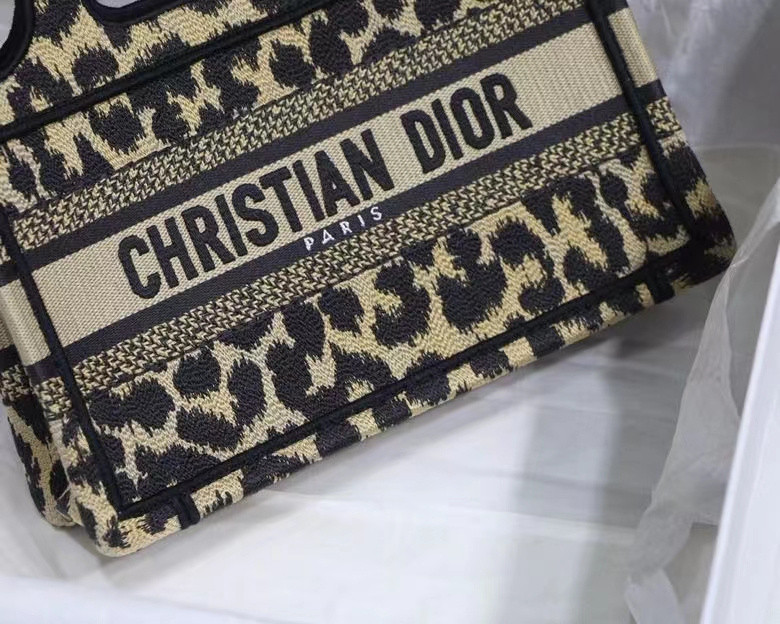 D10r bag