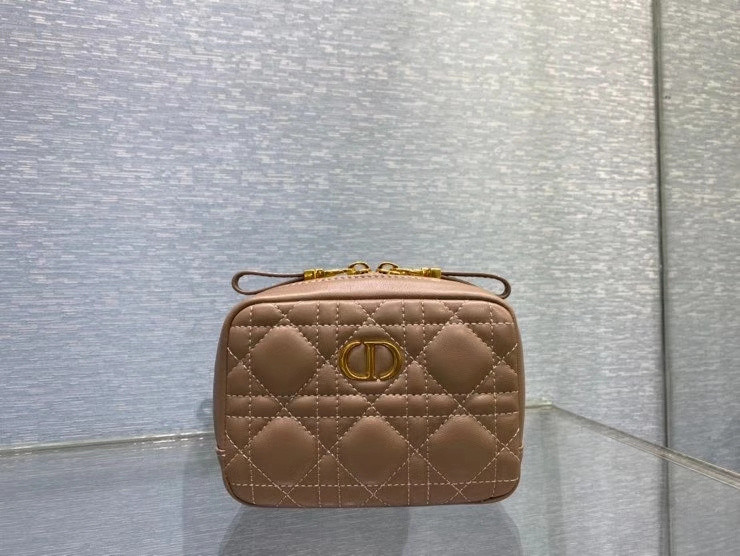 D10r bag