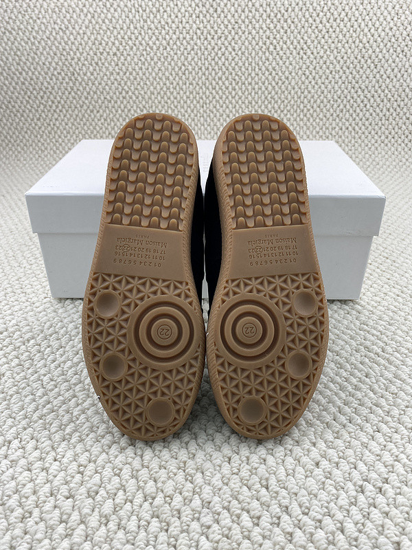 ma*s*n Ma*i*la sneaker