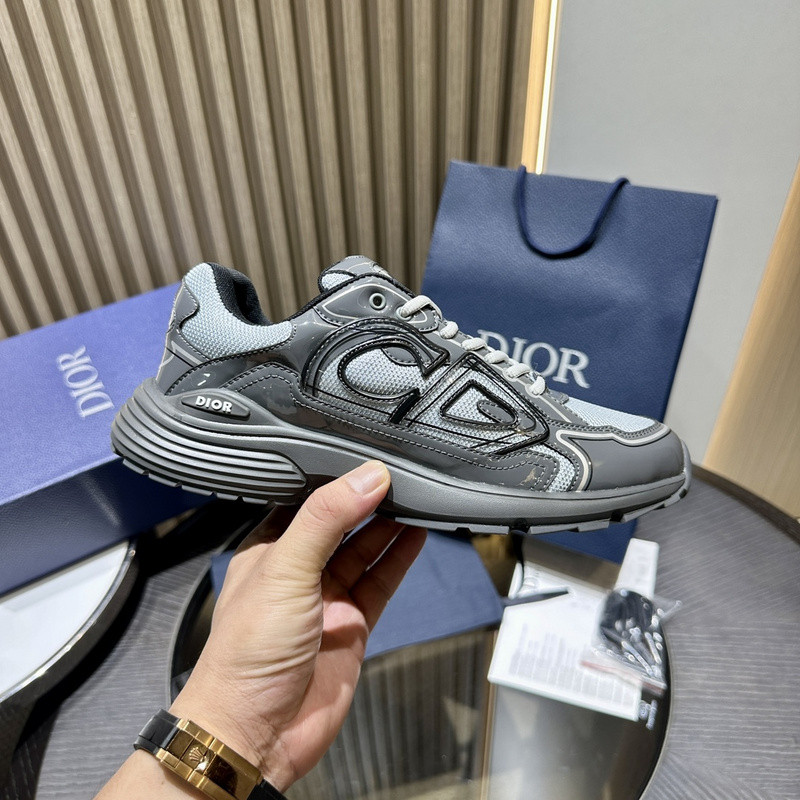 DIO* SNEAKER