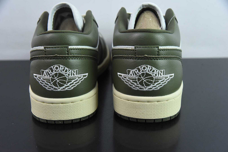 Air Jordan 1 Low