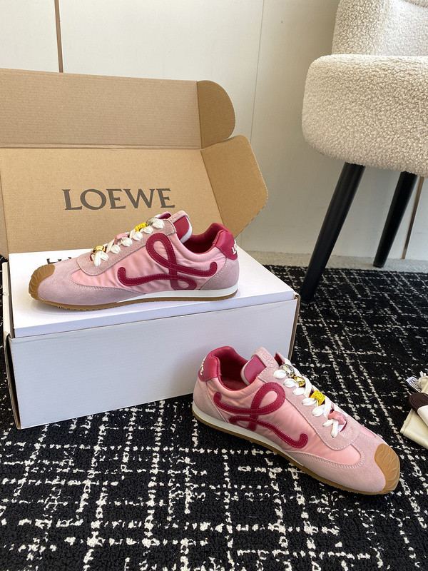 L0ew* sneaker