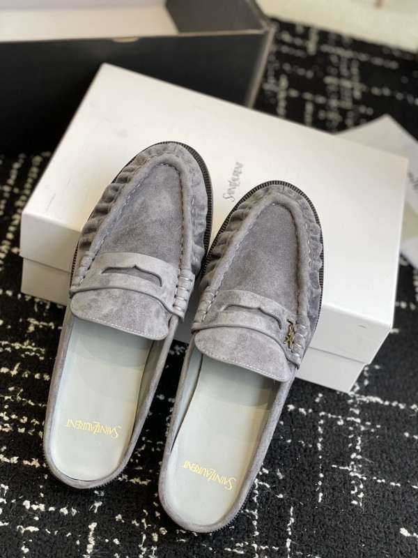 Sa1nt Lau*nt sneaker