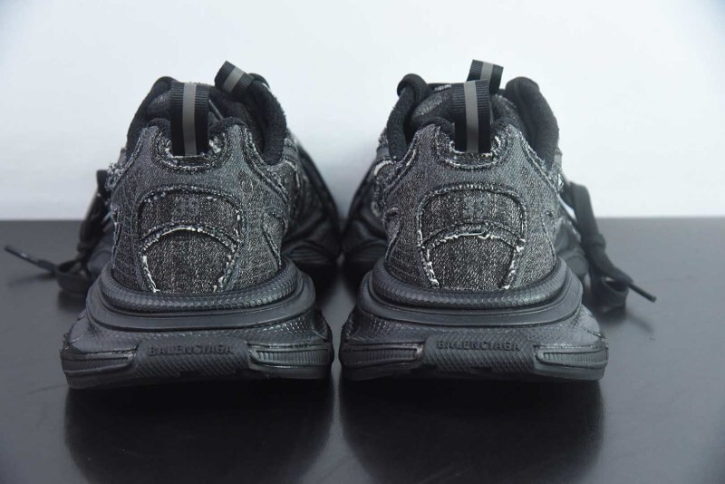 BC 3XL SNEAKER
