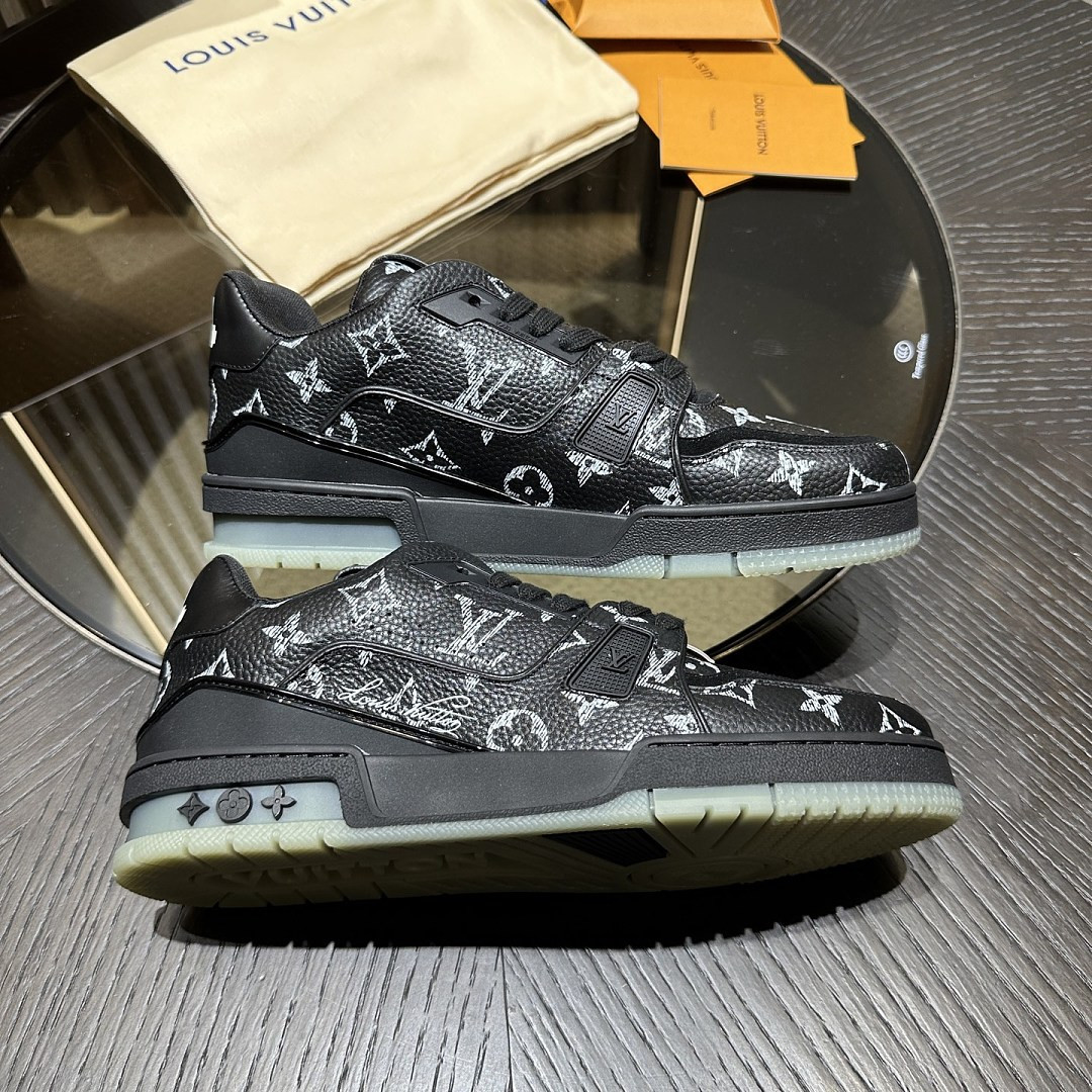 LVT SNEAKERS