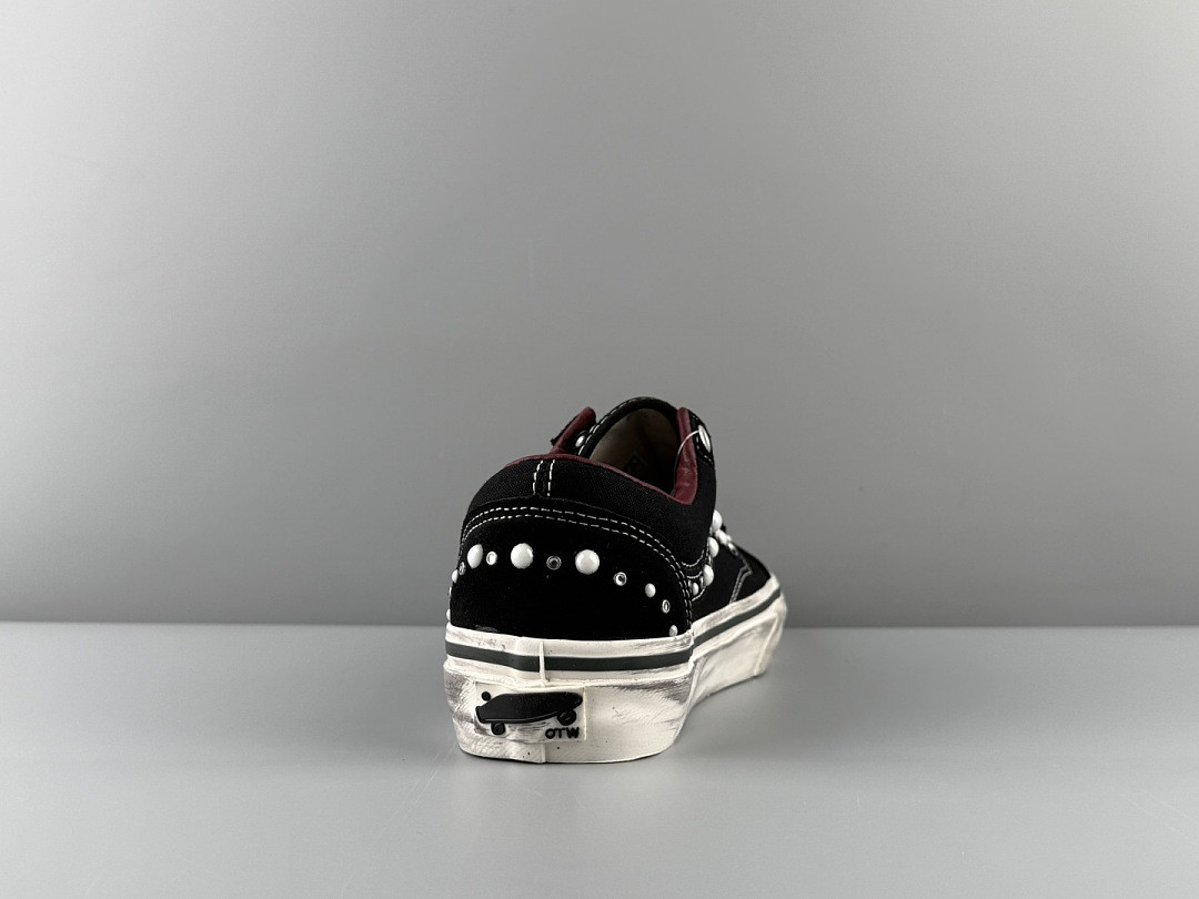 Vans OTW Old Skool 36 Pearlized Black