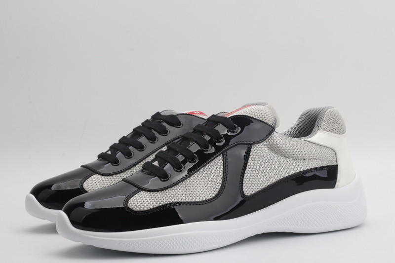 pr sneaker