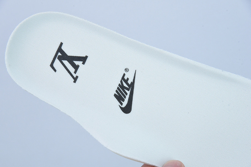 lvt x nike air force1