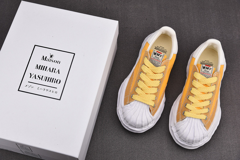 Ma*s*n mihara yasuhiro sneaker