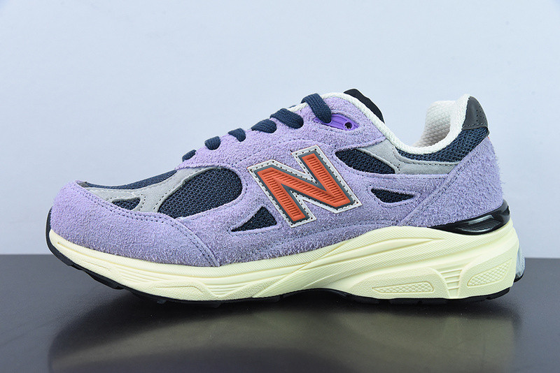 new balance sneaker