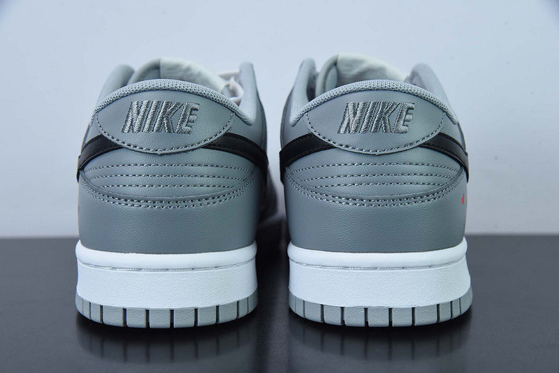 nike sb dunk low alien dark grey white black cv0811-020