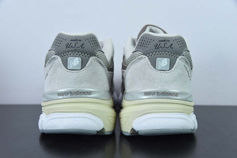 new balance sneaker
