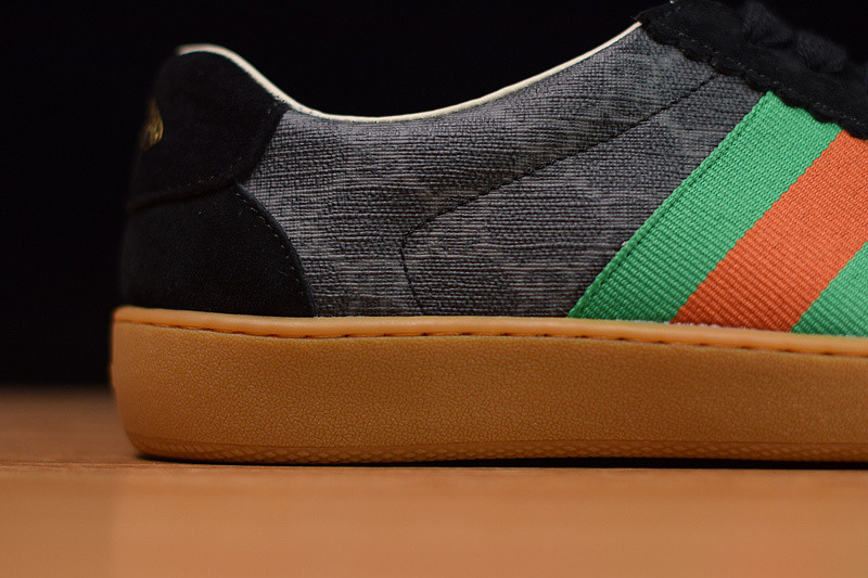 g*u*i jbg leather and suede