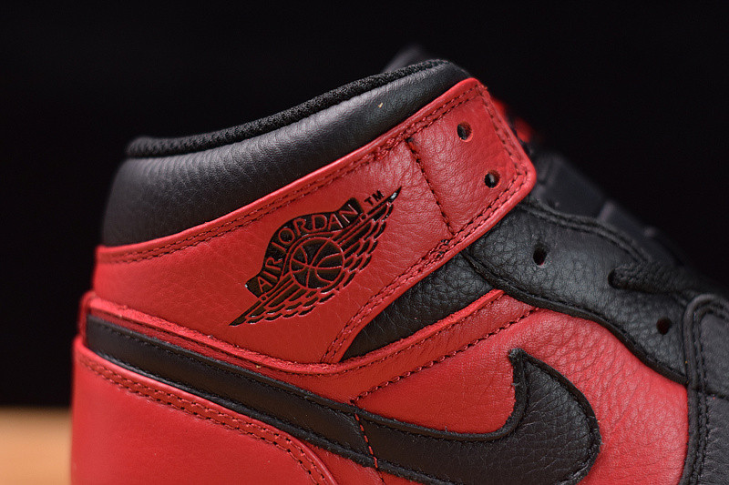 air jordan 1 mid "gym red" 554724-610