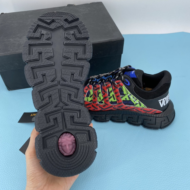 vs chain reaction sneakers