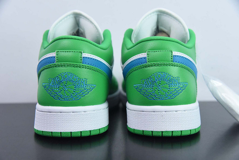 air jordan 1 low “lucky green” dc0774-304