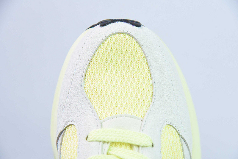 new balance sneaker