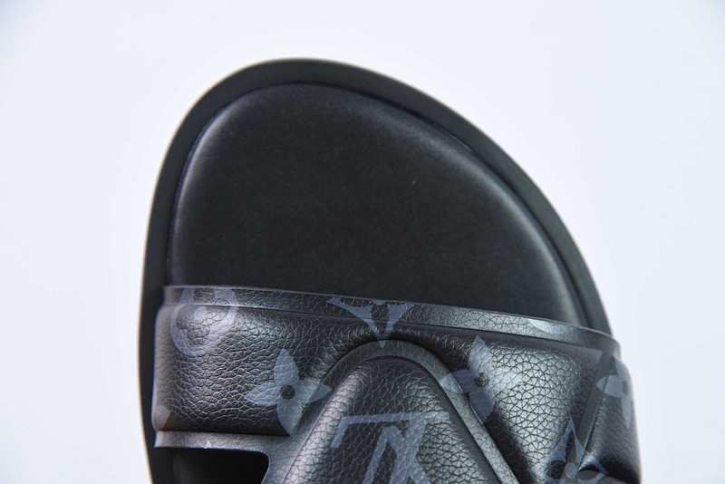 lvt sandals