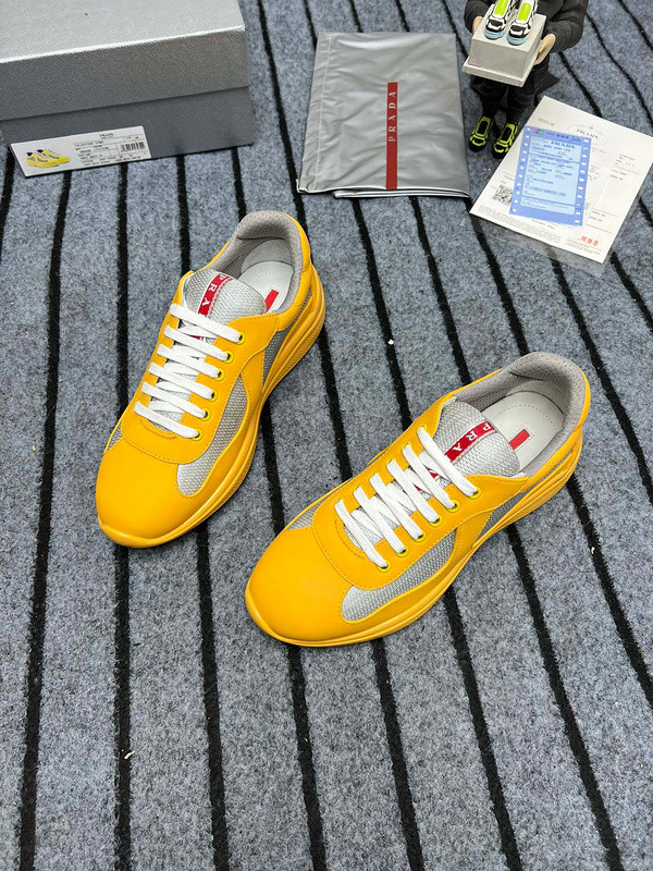 pr sneaker