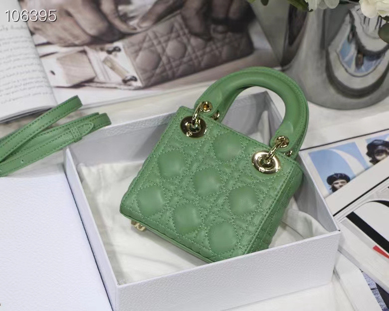 D10r bag