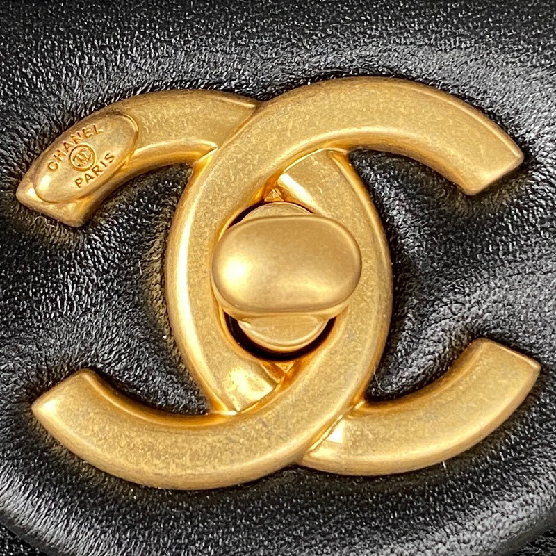 Ch**el purse