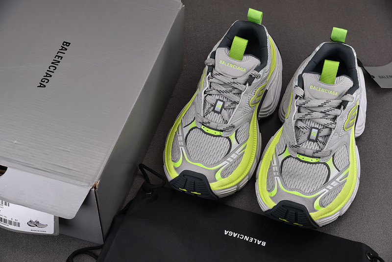 BC XL SNEAKERS