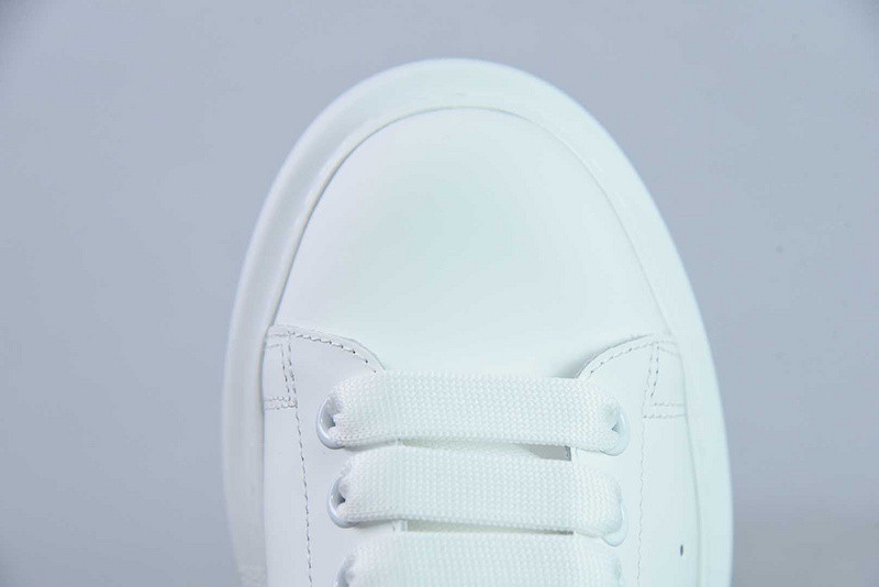 AlexER McEEN SNEAKERS