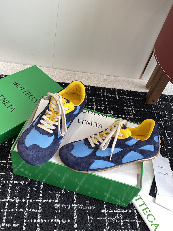 b0tt*ga Ven*ta sneaker