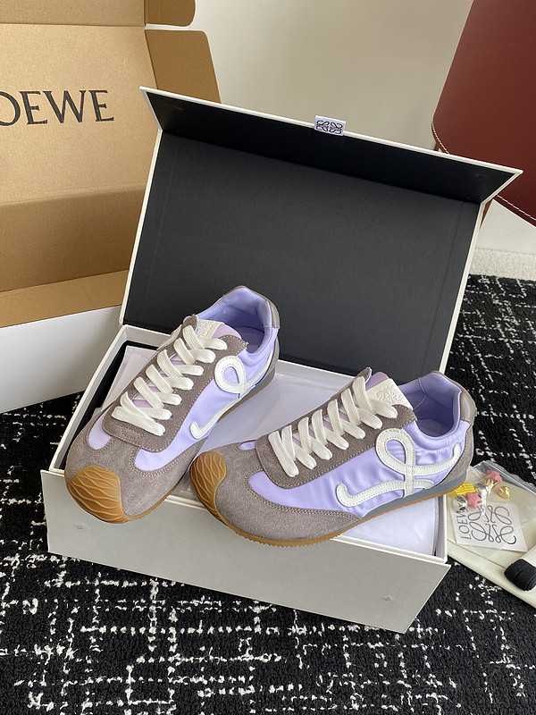 L0ew* sneaker
