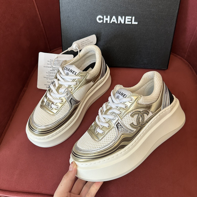 Ch**el sneaker
