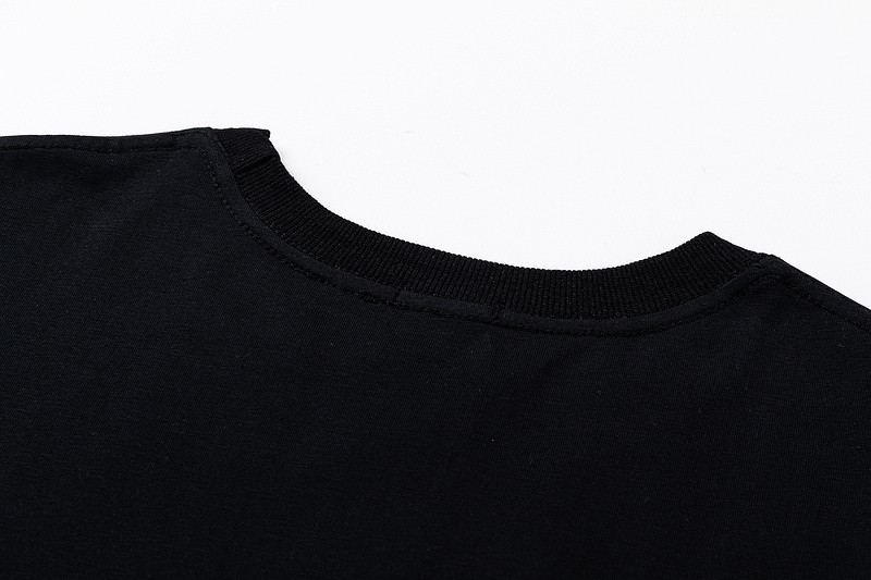 B**rry clothes