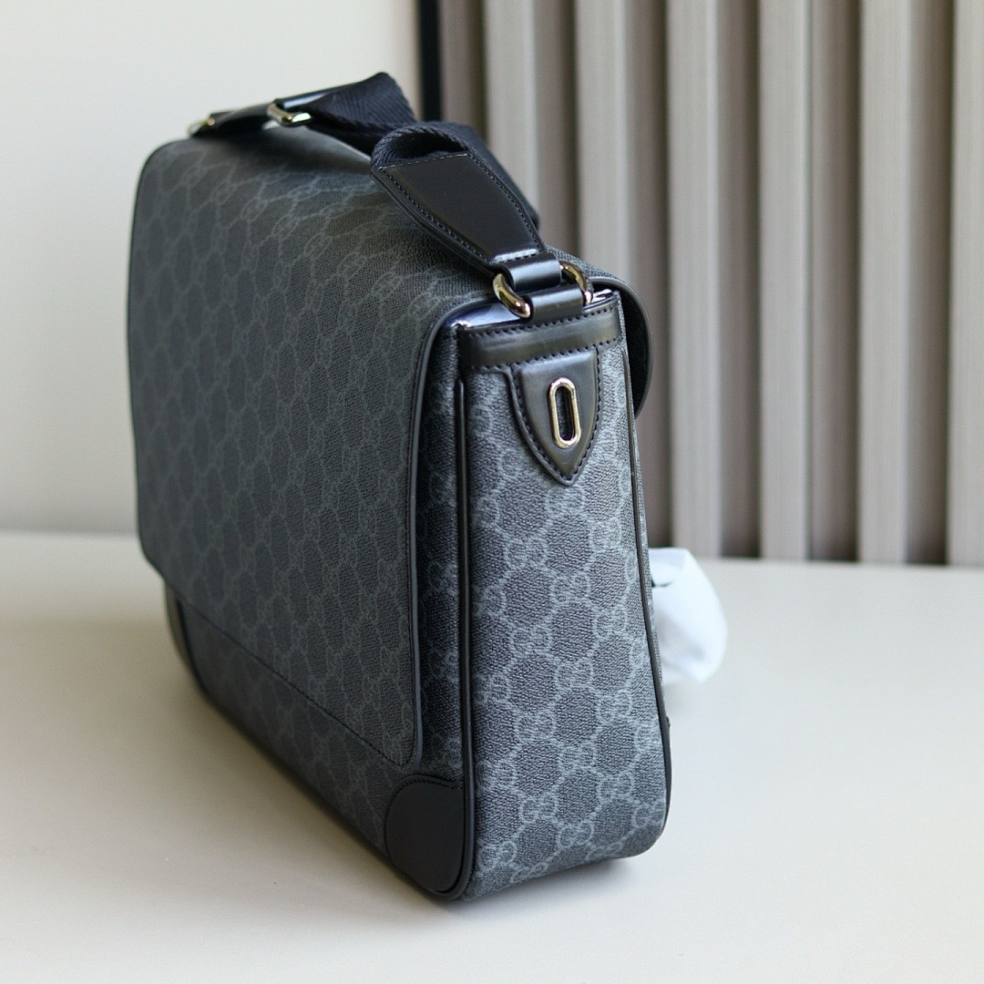 Gvc*1 BAG